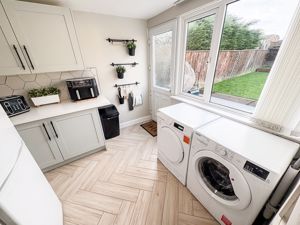 Photo 16- click for photo gallery